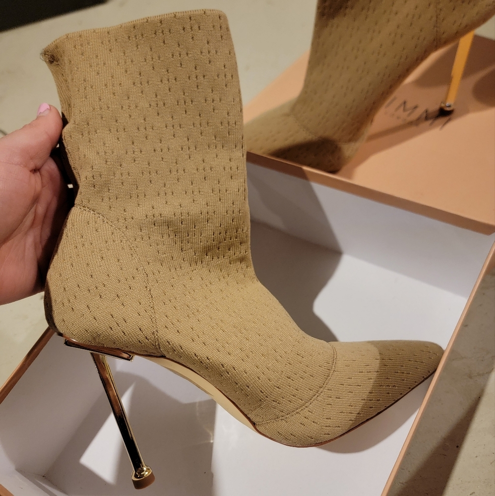 Simmi London Shae sock boots with gold heel in beige